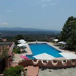 Pacilita 4*