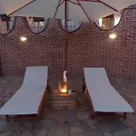 Pacilita فندق مبيت وإفطار 4*