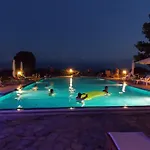Pacilita فندق مبيت وإفطار 4*