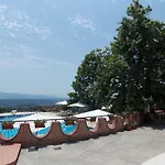 Pacilita 4*