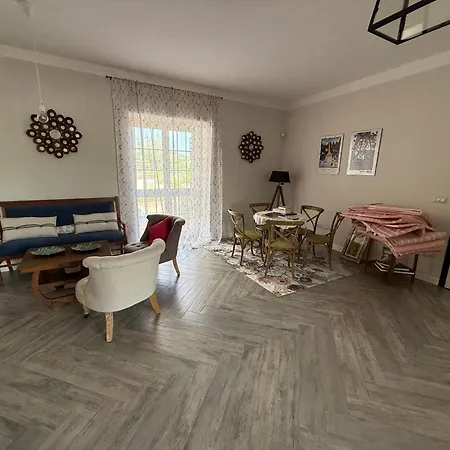 Pacilita Nocleg ze śniadaniem 4*