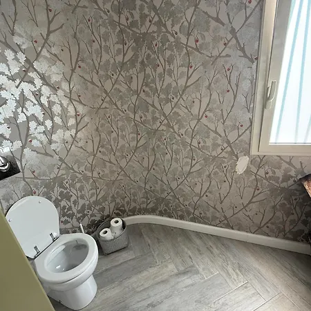 Nocleg ze śniadaniem Pacilita 4*