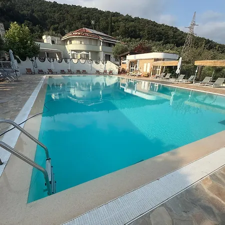 Nocleg ze śniadaniem Pacilita 4*