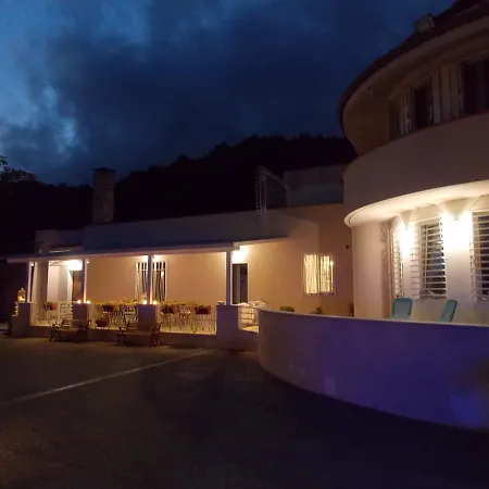 Pacilita Nocleg ze śniadaniem Pianopoli