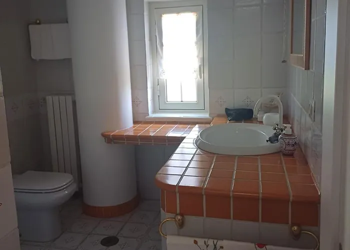 Alojamento de Acomodação e Pequeno-almoço Pacilita